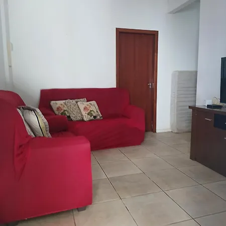 Casa Alojamento Empresas Ou Grupo Unico